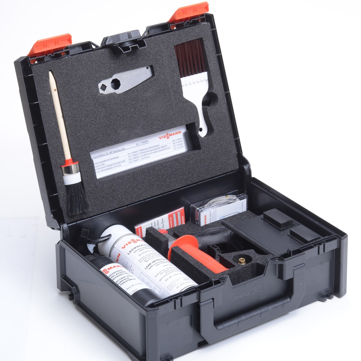 Bild von Wärmepumpen-Service-Set und Taschenlampe