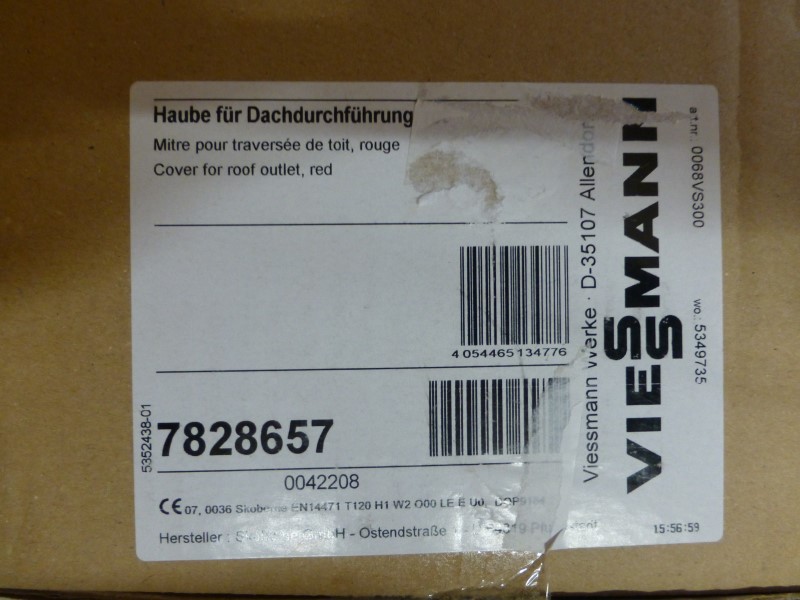 Bild von Haube rot für AZ-Dachdurchführung 80/125
